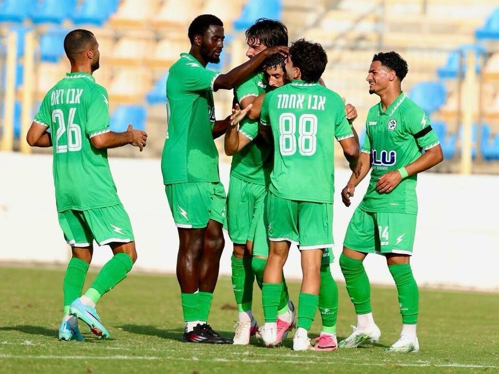 إخاء الناصرة يضرب في هرتسليا الأسبوع الماضي (مكابي اخاء الناصرة) إخاء الناصرة يضرب في هرتسليا