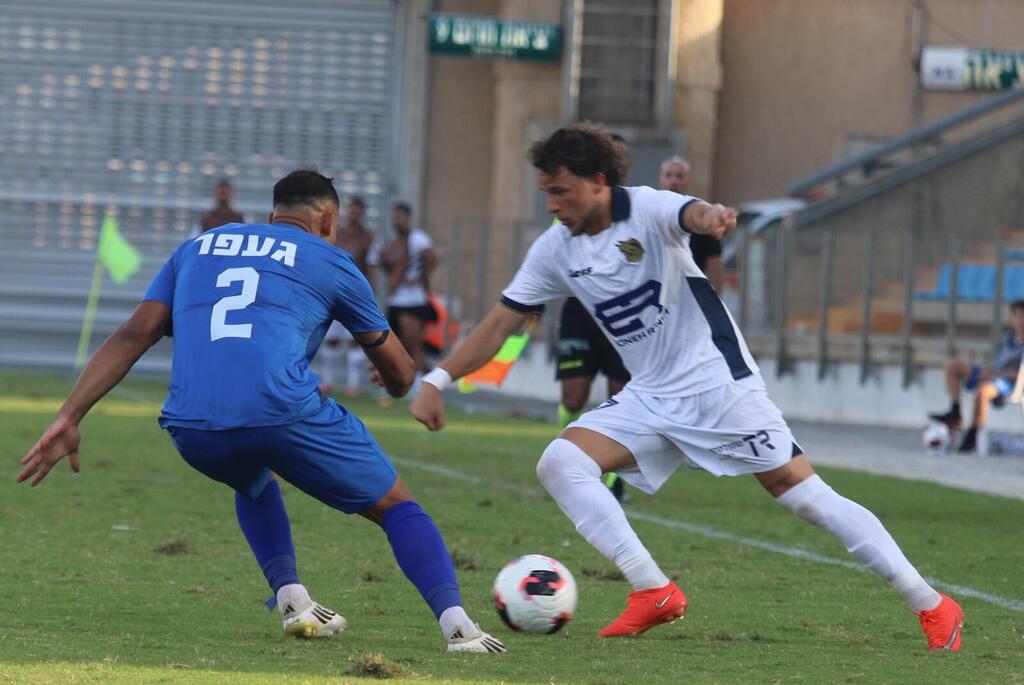 هل ستعود الرينة لمسار الانتصارات؟ (راديو الناس) مكابي الرينة يتعثر بتعادل أبيض أمام هبوعيل عكا