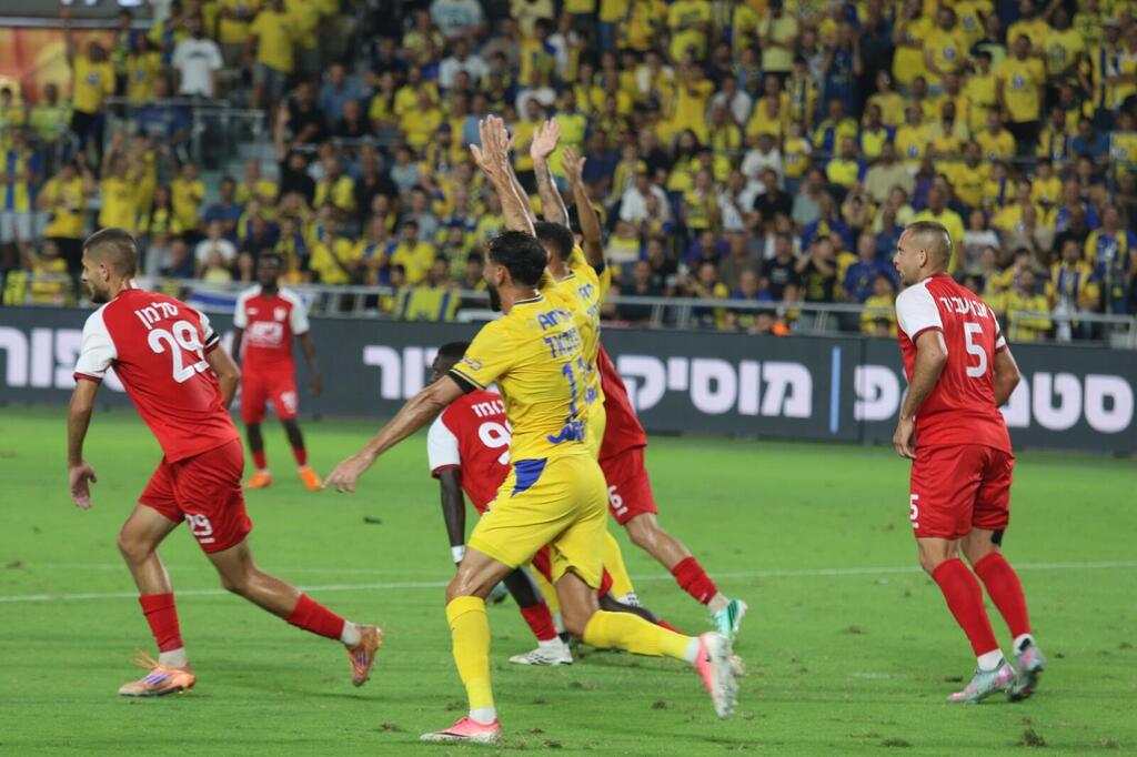 أبناء سخنين يُسقط أولى نقاط مكابي تل أبيب بتعادل بطعم الانتصار في بلومفيلد
