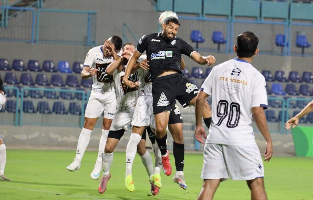 اتحاد أم الفحم يقلب الطاولة على مكابي شفاعمرو ويحجز بطاقة التأهل (راديو الناس) اتحاد أم الفحم يقلب الطاولة على مكابي شفاعمرو ويحجز بطاقة التأهل