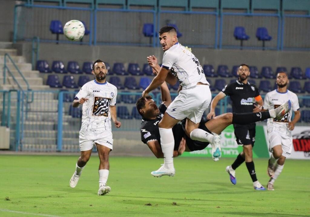 اتحاد أم الفحم يقلب الطاولة على مكابي شفاعمرو ويحجز بطاقة التأهل (راديو الناس) اتحاد أم الفحم يقلب الطاولة على مكابي شفاعمرو ويحجز بطاقة التأهل
