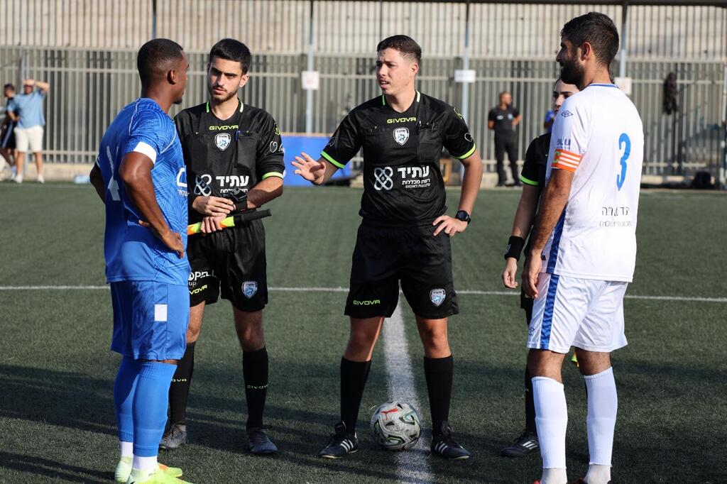 تعادل مثير في الجولة السابعة من دوري الدرجة الأولى (راديو الناس) تعادل مثير في الجولة السابعة من دوري الدرجة الأولى