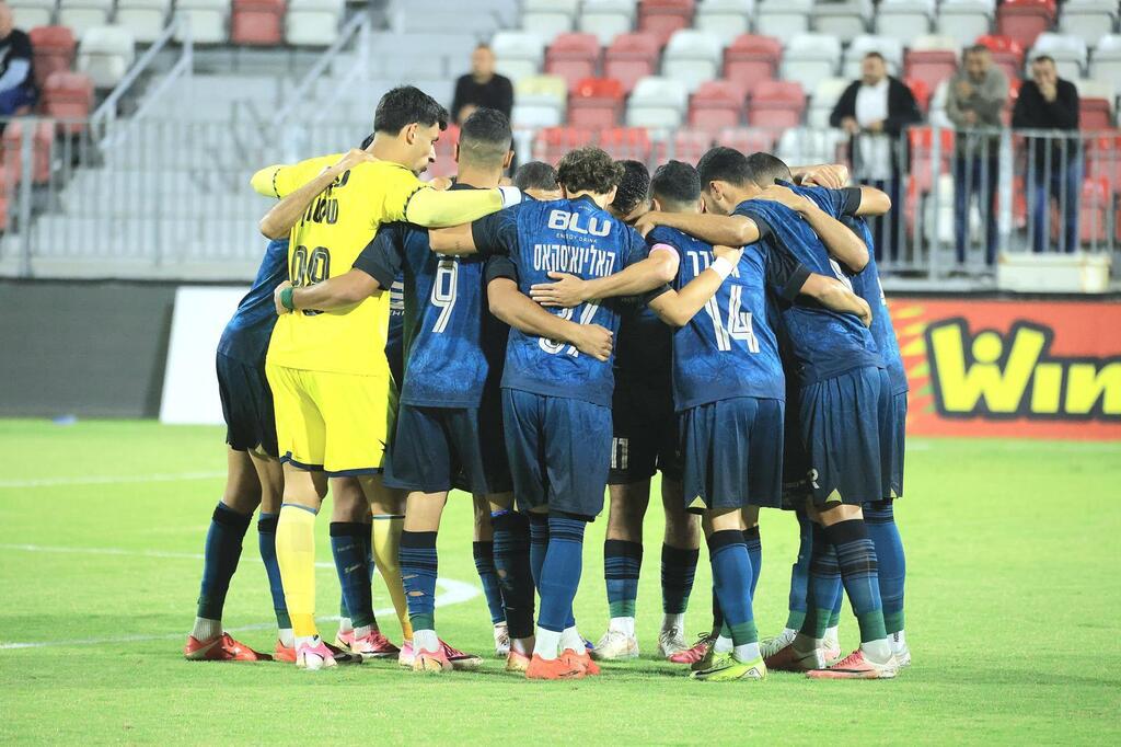 مكابي الرينة يتعادل مع ريشون لتسيون بعد مباراة مثيرة (راديو الناس) مكابي الرينة يتعادل مع كفار شاليم بعد مباراة مثيرة
