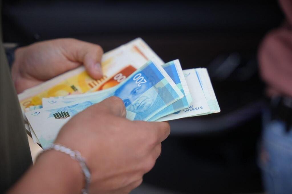 اعتقال 4 مشتبهين من كفر كنا وعيلوط بشبهة الاحتيال على نحو 500 شخص وسلب مئات آلاف الشواقل