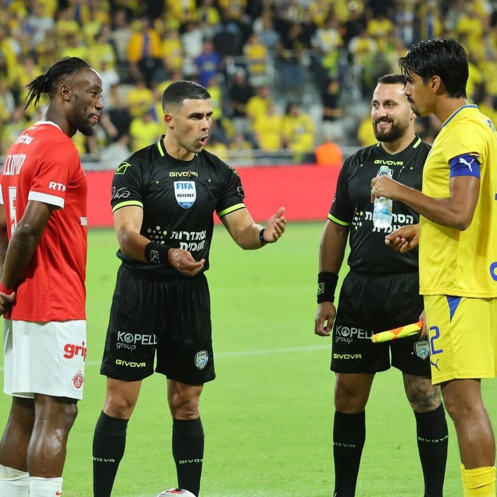 هبوعيل تل أبيب يُسقط مكابي تل أبيب بثلاثية نارية (تصوير مديرية الدوري) هبوعيل تل أبيب يُسقط مكابي تل أبيب بثلاثية نارية
