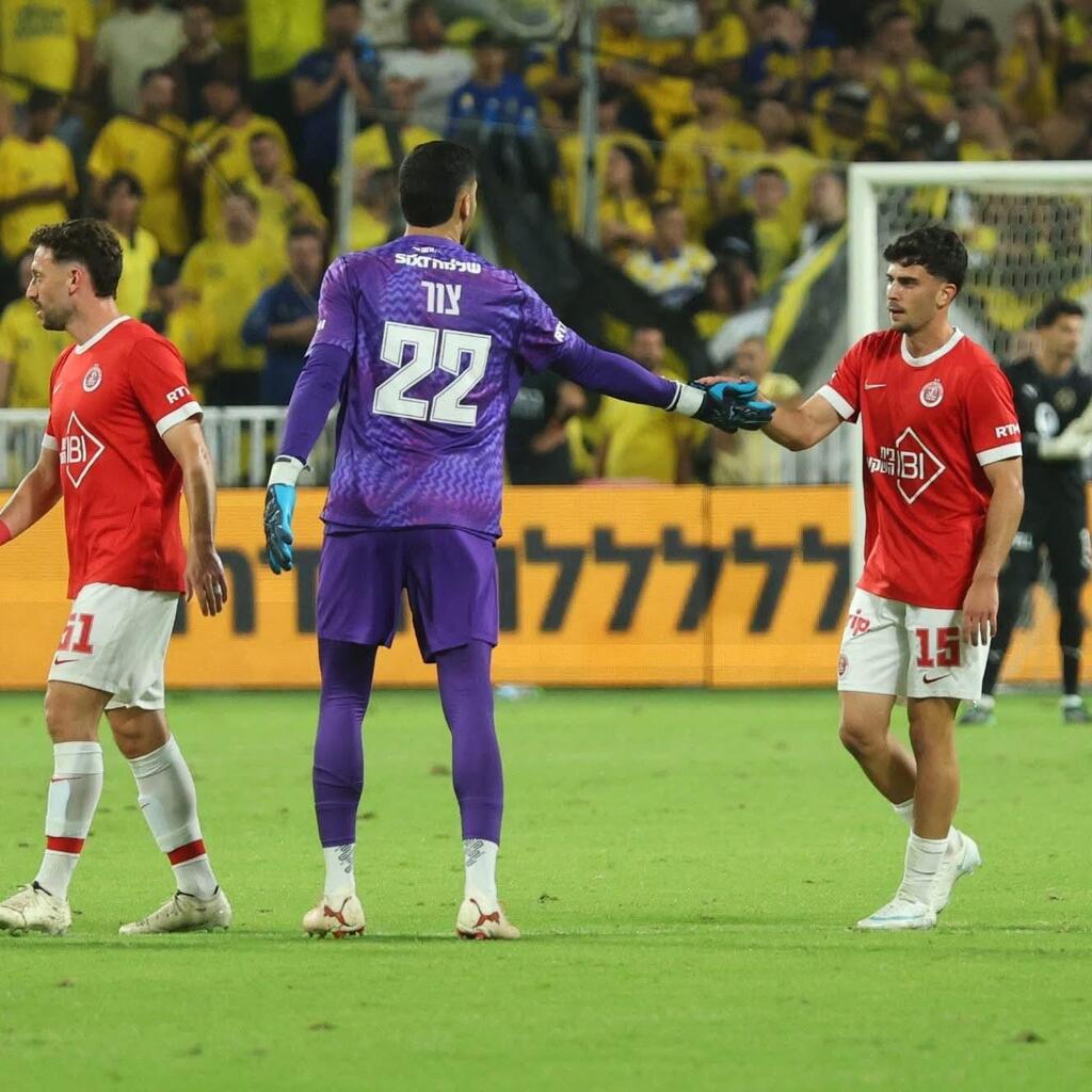 هبوعيل تل أبيب يُسقط مكابي تل أبيب بثلاثية نارية (تصوير مديرية الدوري) هبوعيل تل أبيب يُسقط مكابي تل أبيب بثلاثية نارية