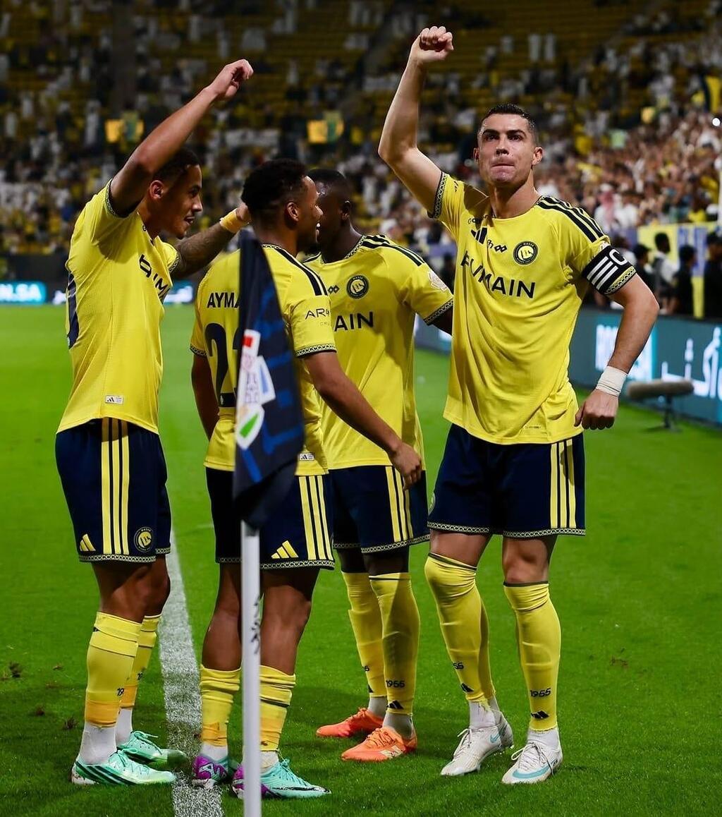 كريستيانو رونالدو يقترب من إنجازه التاريخي (نادي النصر) كريستيانو رونالدو يقترب من إنجازه التاريخي