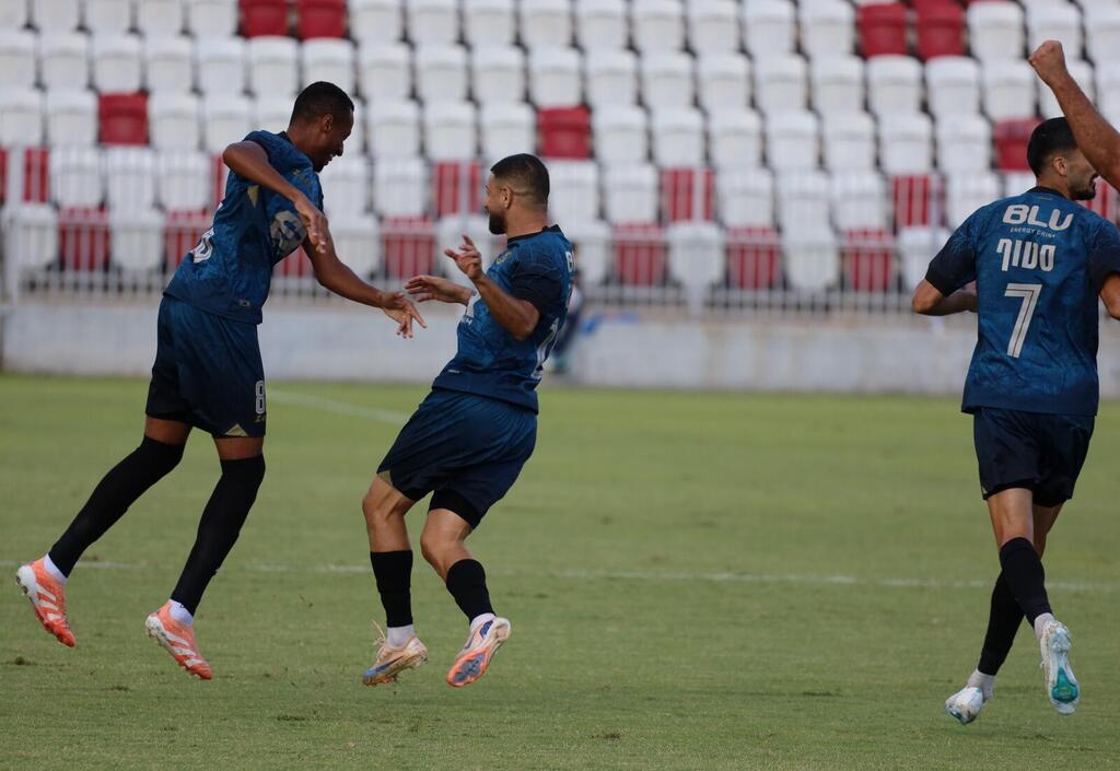 مكابي الرينة يتعادل أمام هرتسليا (راديو الناس) مكابي الرينة يتعادل أمام هرتسليا