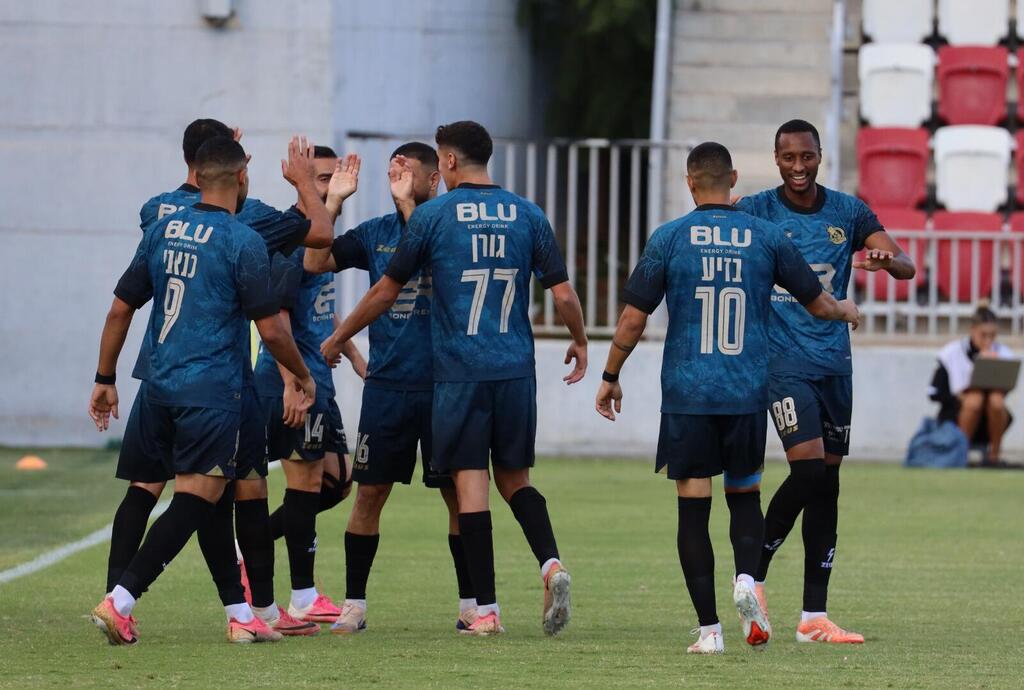 مكابي الرينة يتعادل أمام هرتسليا (راديو الناس) مكابي الرينة يتعادل أمام هرتسليا